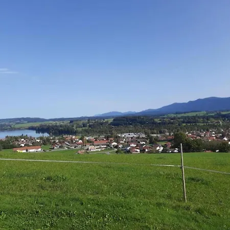 Rural Near Bavarian Lakes Ferienhaus
