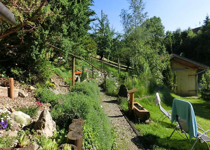 בית נופש Rural Near Bavarian Lakes שטיינגאדן